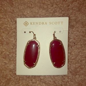Kendra Scott Earrings - Never Worn